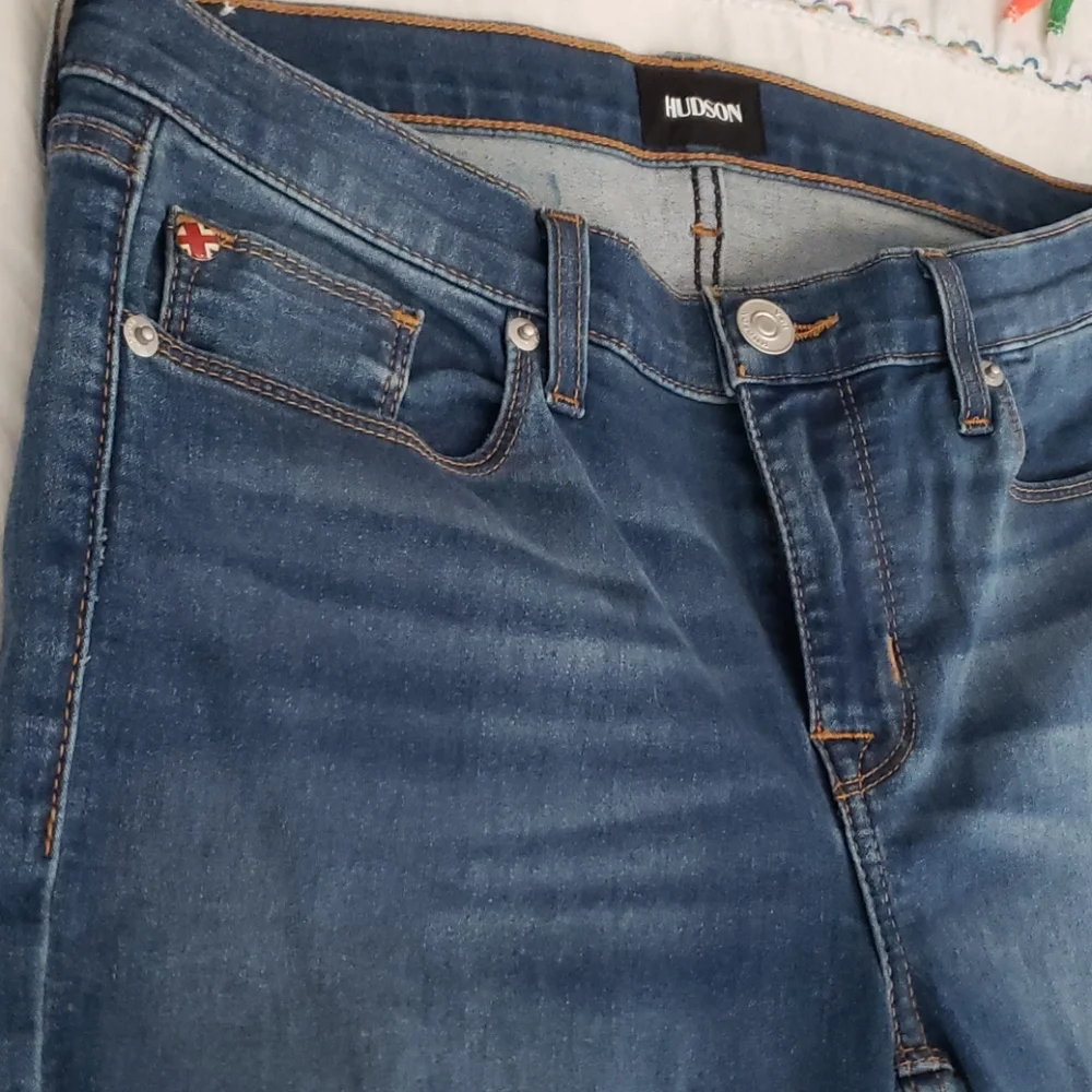 Hudson Crop Krista Super Skinny Jeans
